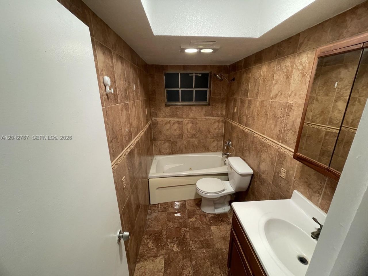 20490 NW 7th Ave , Unit 5, Miami Gardens, FL 33169 Photo