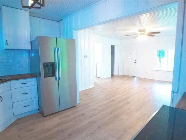401 W Carolina Street, Palestine, TX 75803