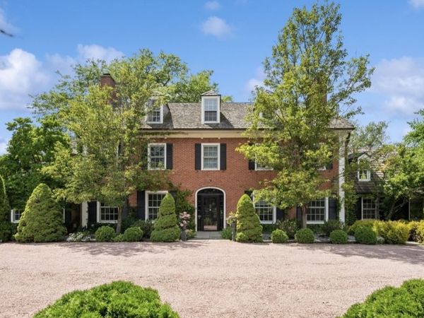 82 Woodley Road , Winnetka, IL 60093
