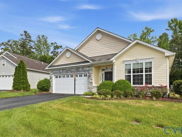 8348 E Lord Botetourt Loop, New Kent, VA 23124