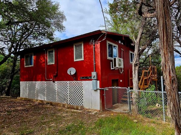 158 MOUNTAIN SPUR DR, Lakehills, TX 78063