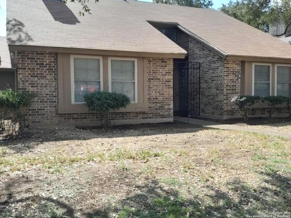 4202 W Shadow Oak Woods, San Antonio, TX 78249