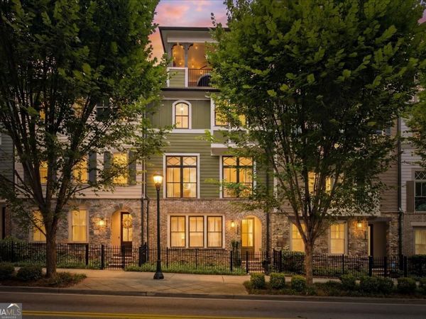 976 Memorial Walk SE, Atlanta, GA 30316