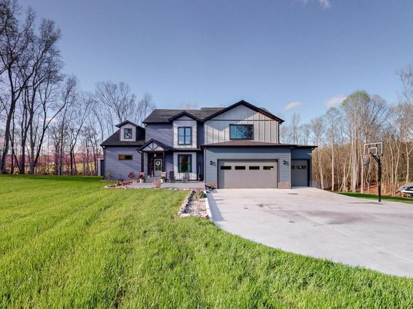 1625 Honey Ln , Estill Springs, TN 37330