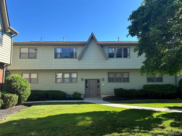 32 Milford Lane, Unit 6D, Suffern, NY 10901