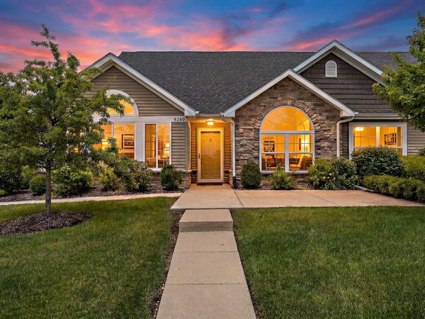 5260 E 109th Place , Crown Point, IN 46307