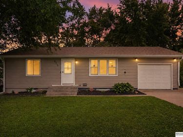 825 F Street, Eagle, NE 68347