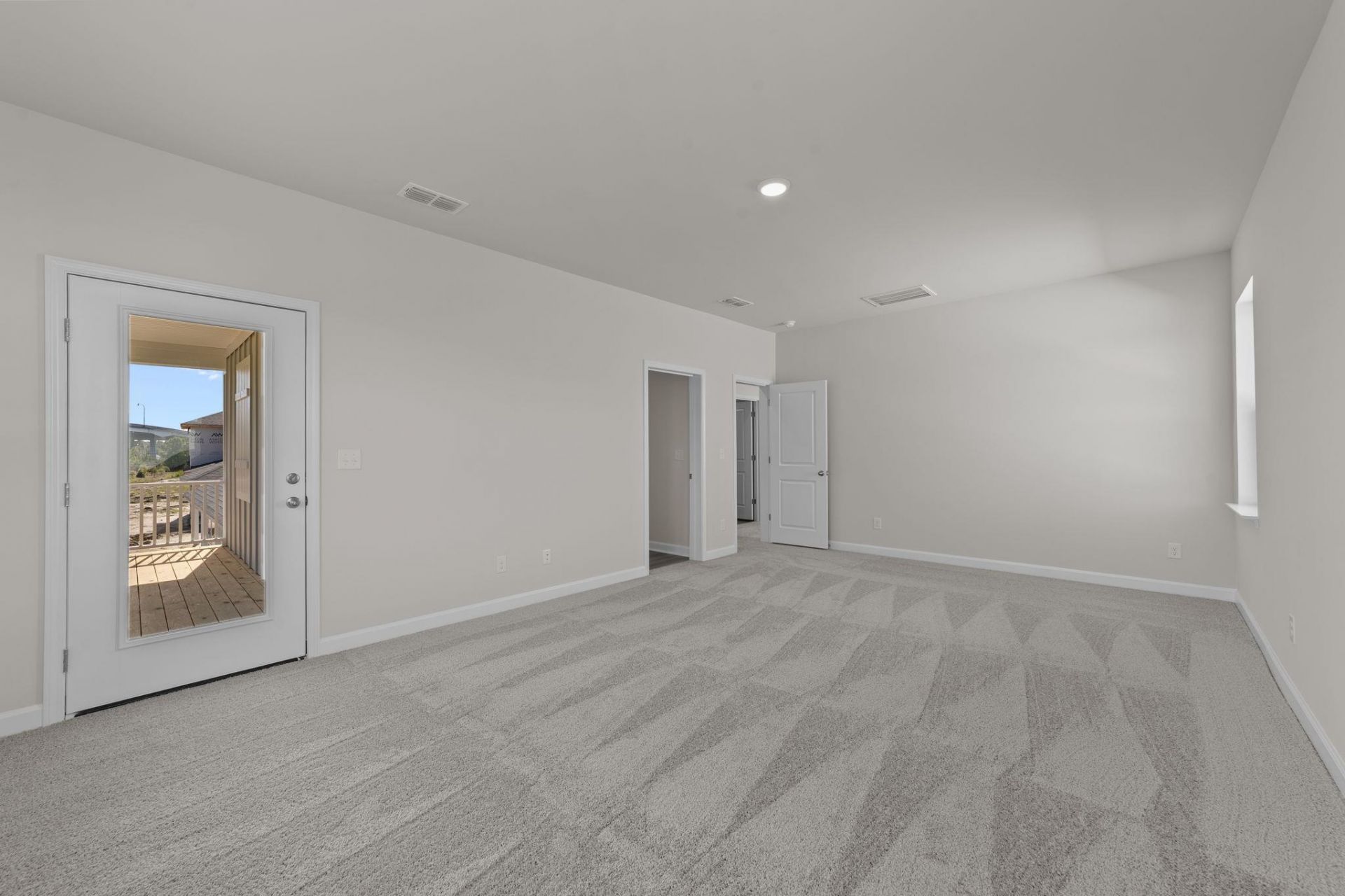 951 Triton Ave.  Photo 18