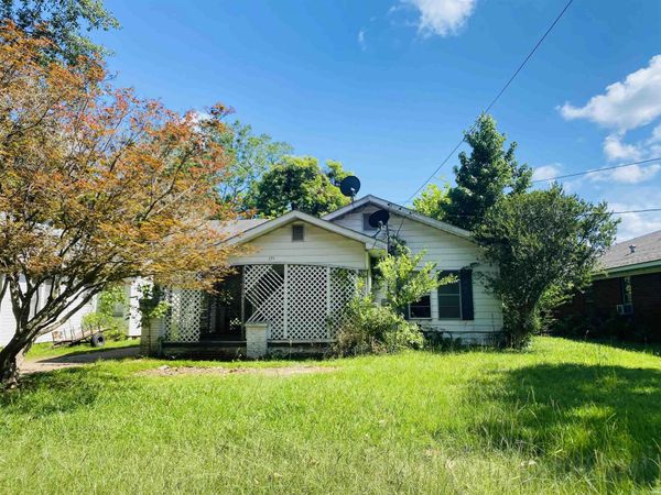 171 North , Camden, AR 71701