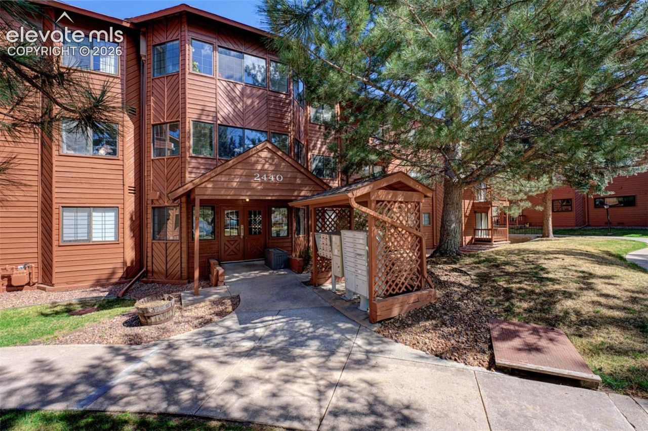 2440 Palmer Park Boulevard, Unit E3, Colorado Springs, CO 80909 Main Photo