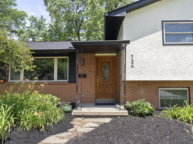 724 Chaffin Ridge, Columbus, OH 43214 Photo 3