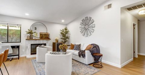 678 Young Way, Roseville, CA 95678 Photo