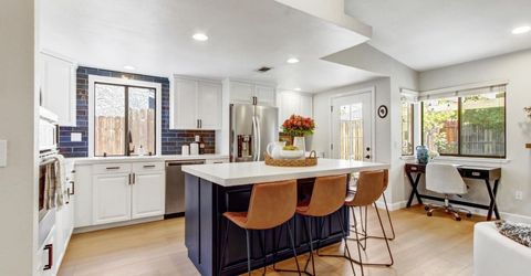 678 Young Way, Roseville, CA 95678 Photo