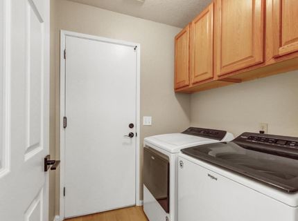 678 Young Way, Roseville, CA 95678 Photo