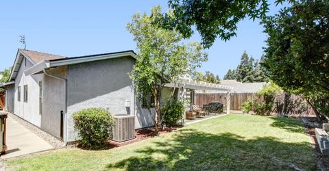 678 Young Way, Roseville, CA 95678 Photo
