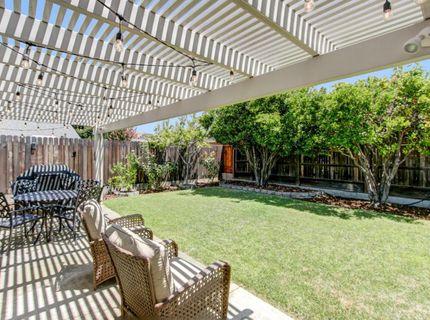 678 Young Way, Roseville, CA 95678 Photo