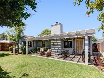 678 Young Way, Roseville, CA 95678 Photo