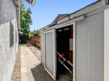 678 Young Way, Roseville, CA 95678 Photo