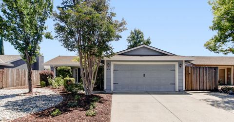 678 Young Way, Roseville, CA 95678 Photo