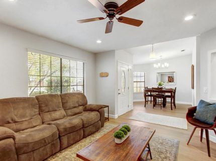 678 Young Way, Roseville, CA 95678 Photo