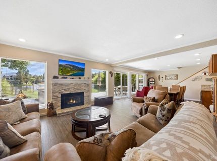 2172 Venice Drive, South Lake Tahoe, CA 96150 Photo