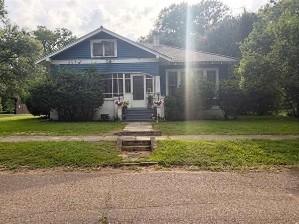 655 W 3RD Street , Homer, LA 71040