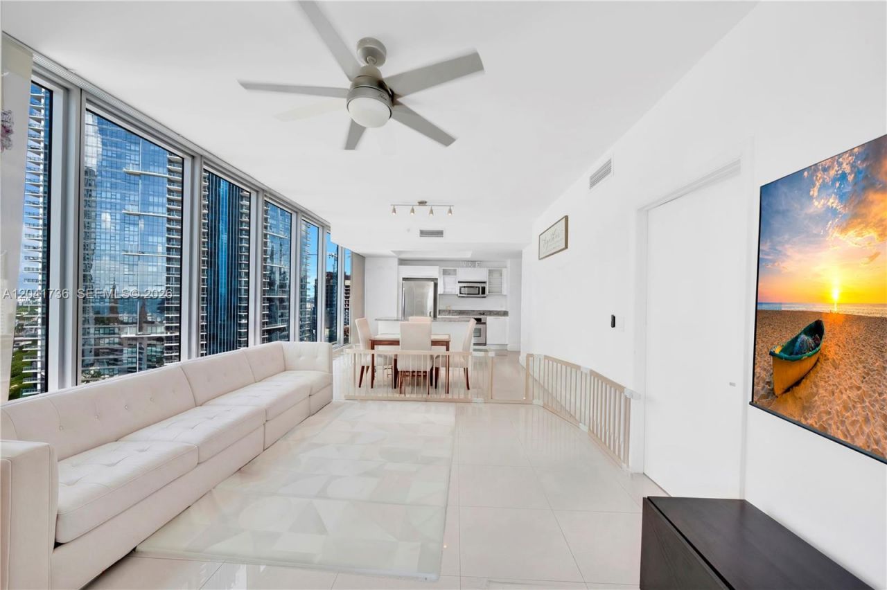 888 Biscayne Blvd, Unit 2101, Miami, FL 33132 Photo