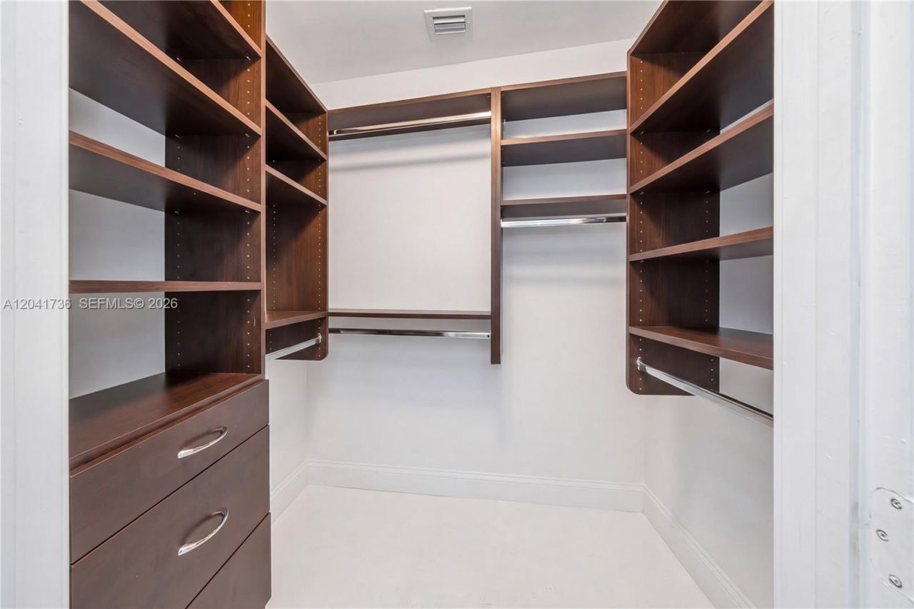 888 Biscayne Blvd, Unit 2101, Miami, FL 33132 Photo