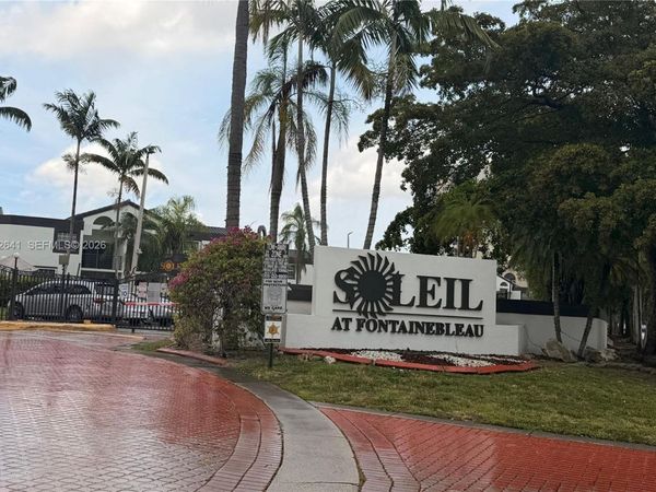 9731 Fontainebleau Blvd, Unit F314, Miami, FL 33172