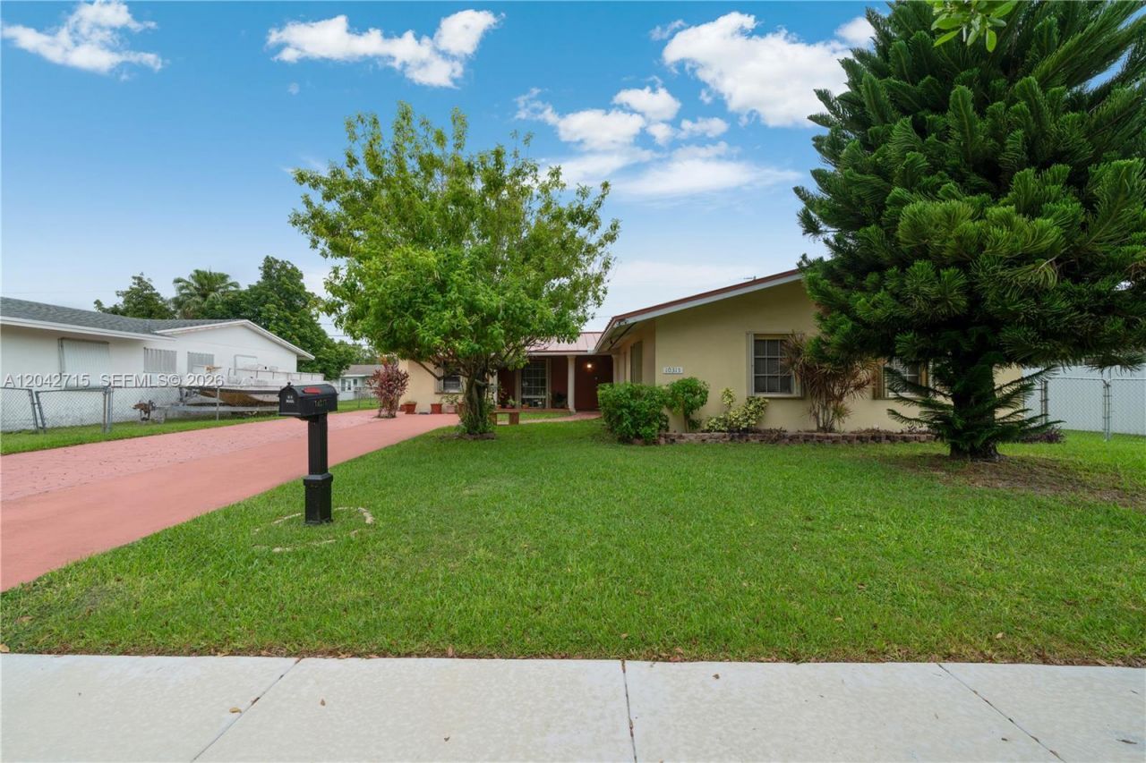10315 SW 200th St, Cutler Bay, FL 33157 Photo