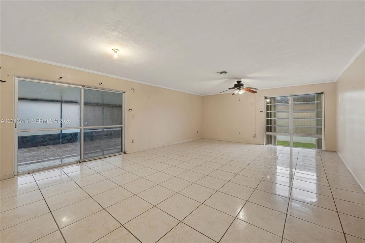 10315 SW 200th St, Cutler Bay, FL 33157 Photo