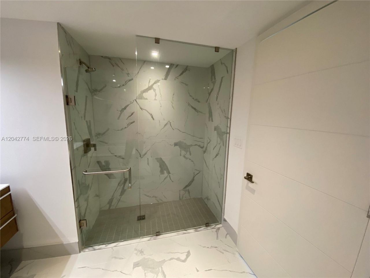 9521 E Bay Harbor Dr , Unit 605, Bay Harbor Islands, FL 33154 Photo