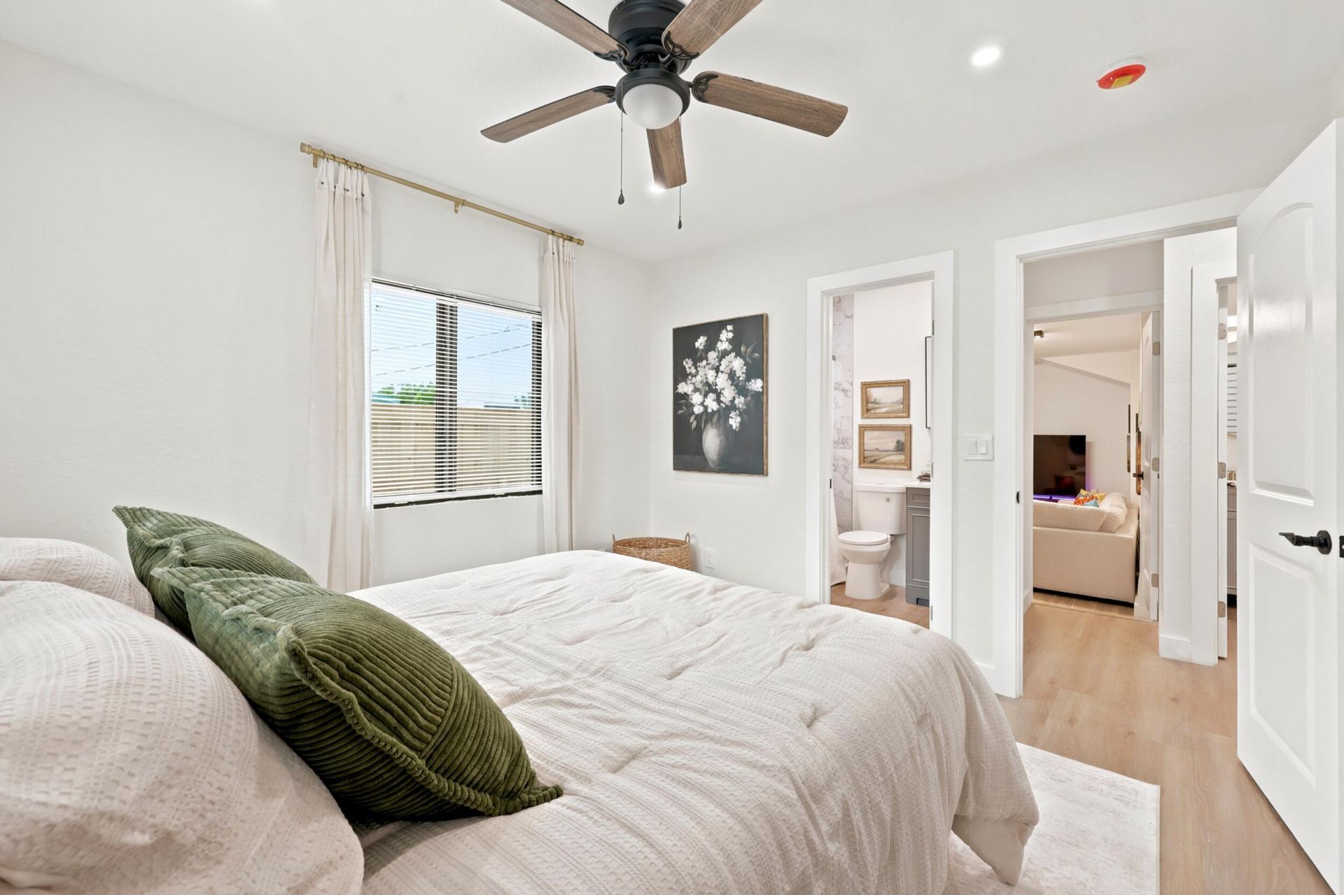 424 Putnam Road, West Palm Beach, FL 33405 Photo