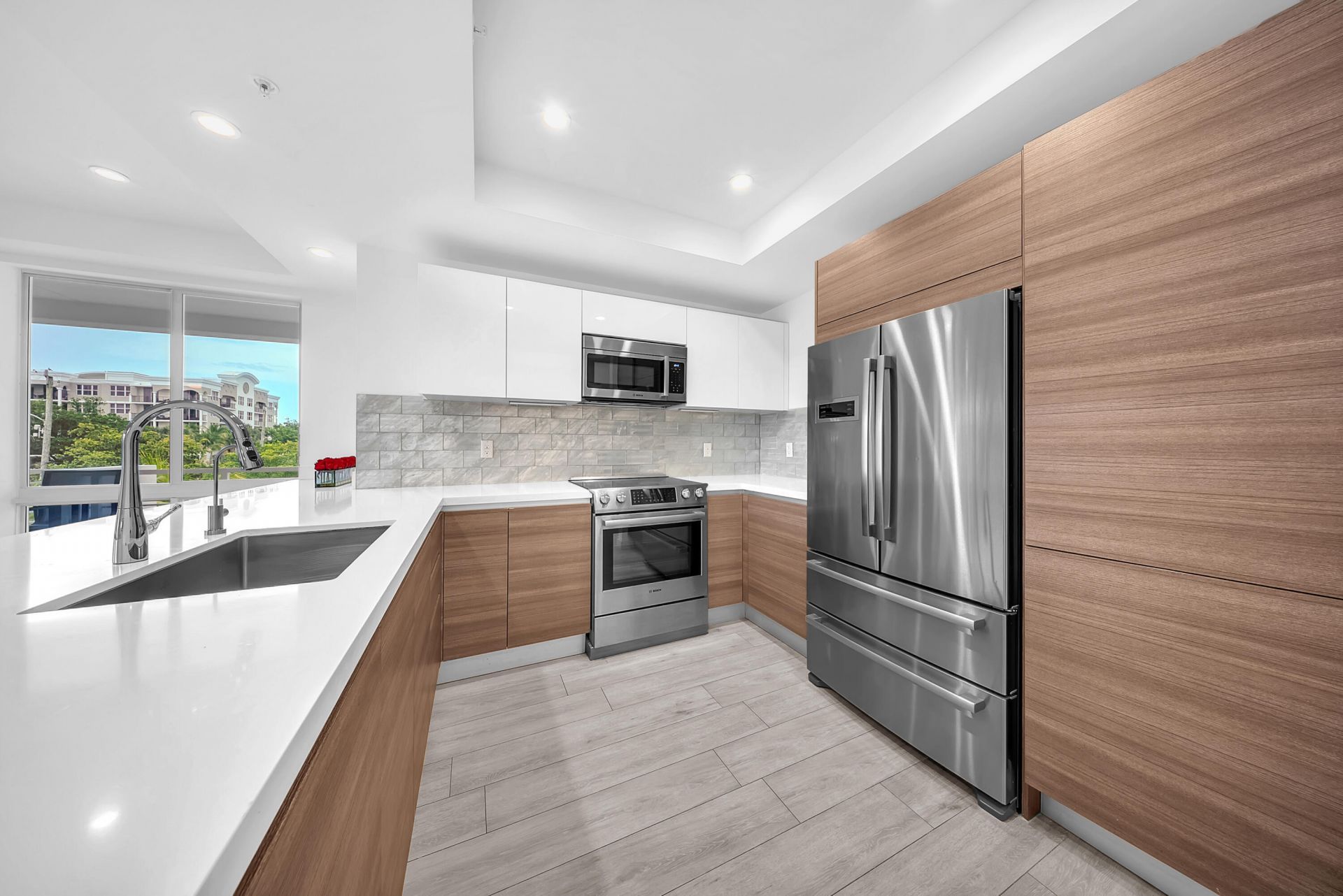 51 SE 19th Avenue, Unit 303, Deerfield Beach, FL 33441 Photo