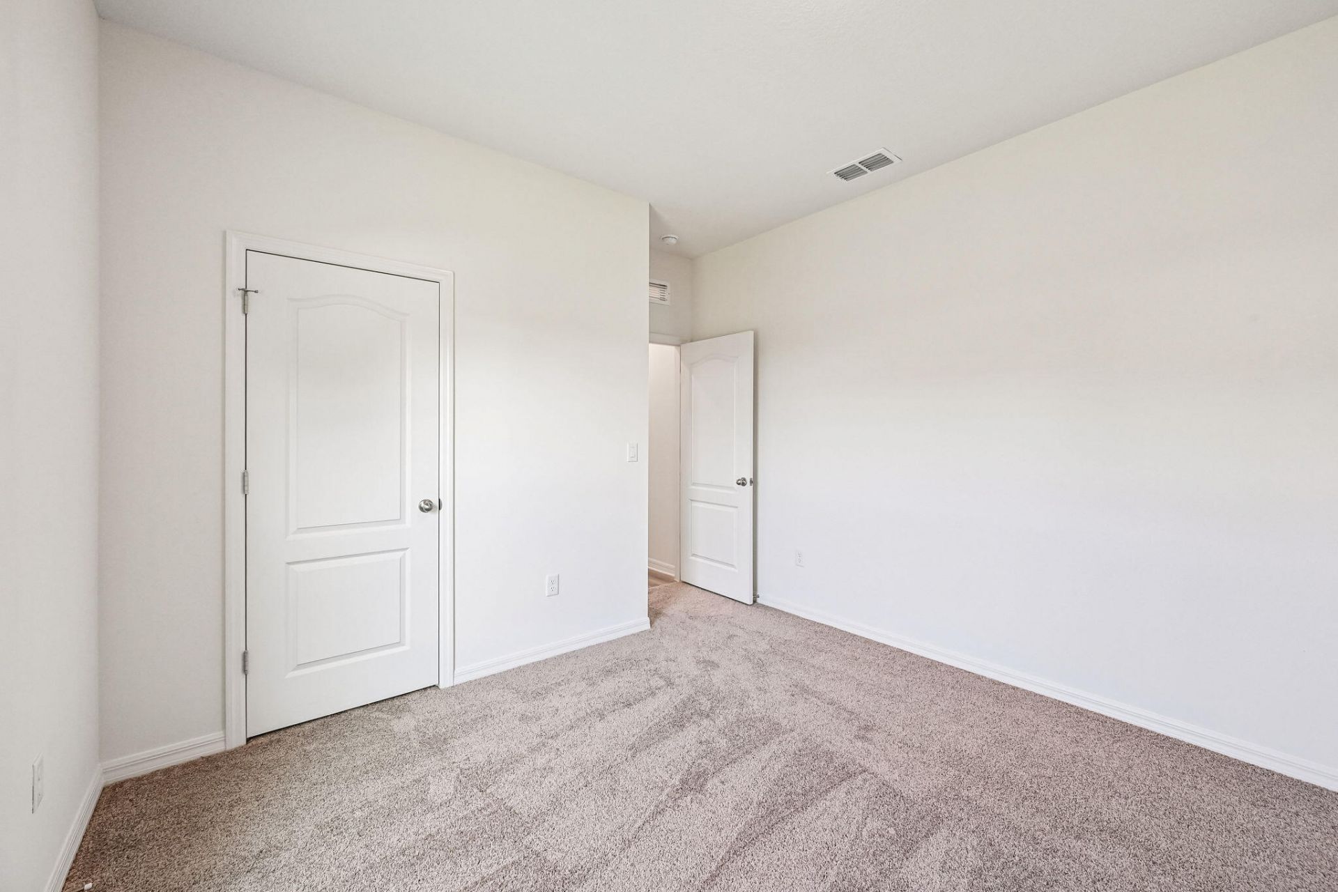 6010 Hickory Drive, Fort Pierce, FL 34982 Photo