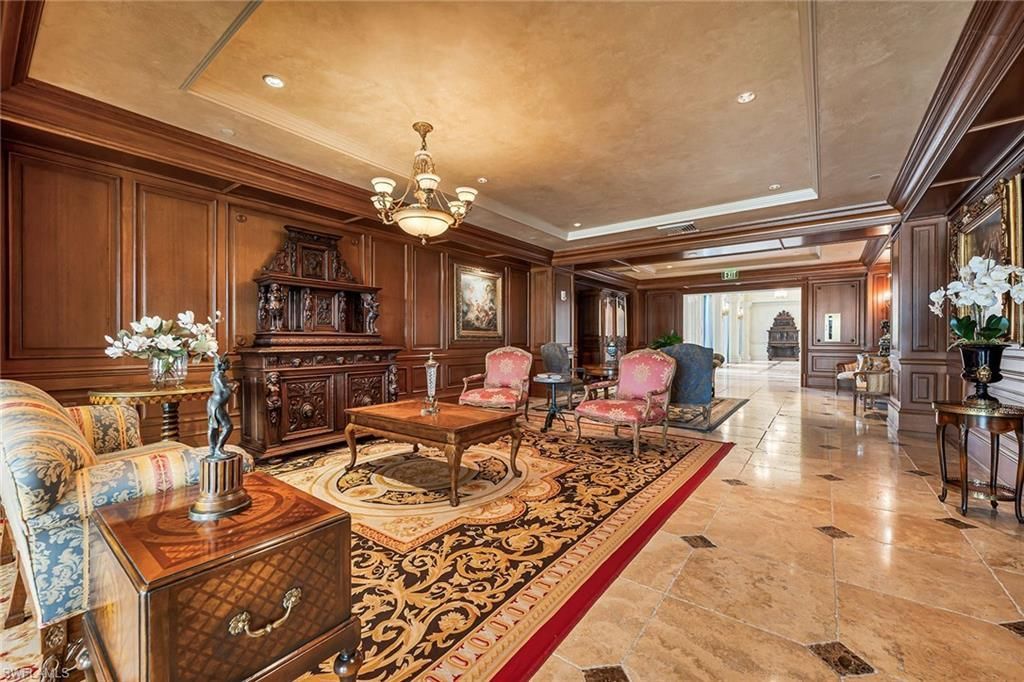 6597 Nicholas Blvd, Unit 401, Naples, FL 34108 Photo