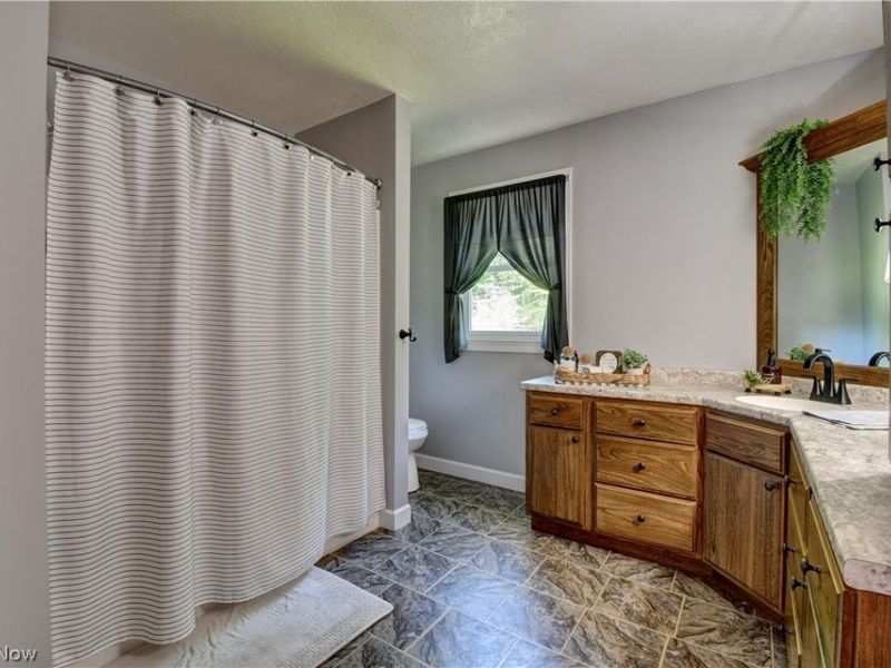 6841 US 322, Windsor, OH 44099 Photo 18