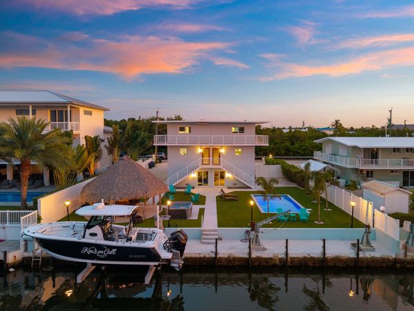 139 Marina Avenue, KEY LARGO, FL 33037