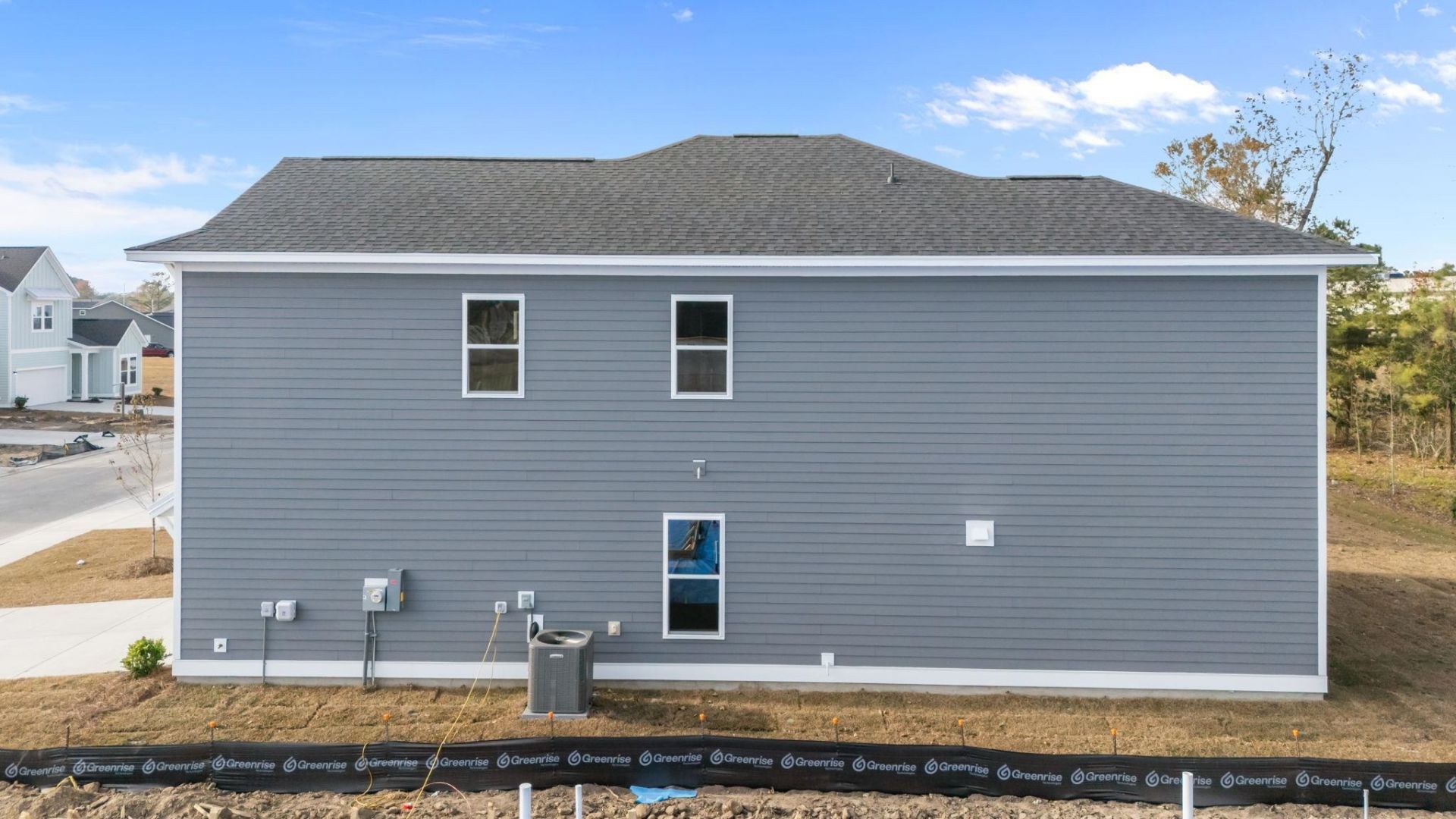 975 Triton Ave.  Photo 31