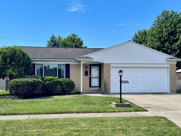 40547 Orangelawn Avenue, Plymouth, MI 48170