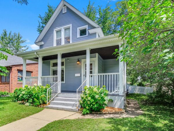 721 Simon Avenue, Saint Paul, MN 55117