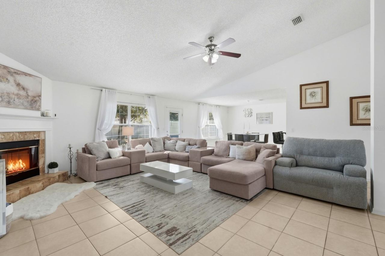 6 Reybury Lane , Palm Coast, FL 32164 Photo