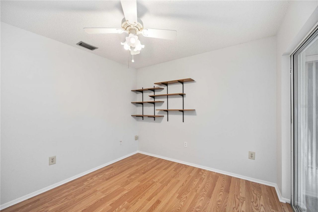 3411 57th Avenue Drive W, Unit 6, Bradenton, FL 34210 Photo