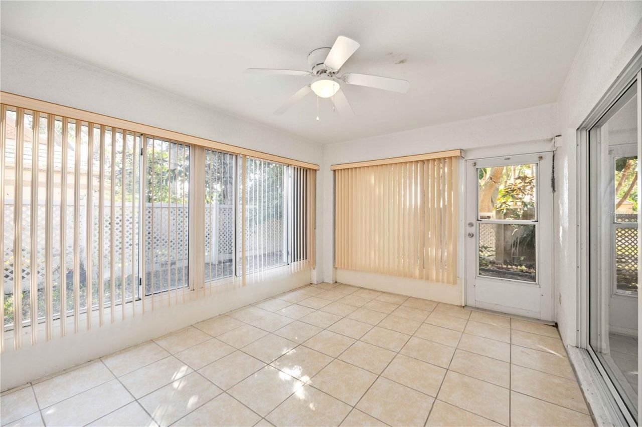 3411 57th Avenue Drive W, Unit 6, Bradenton, FL 34210 Photo