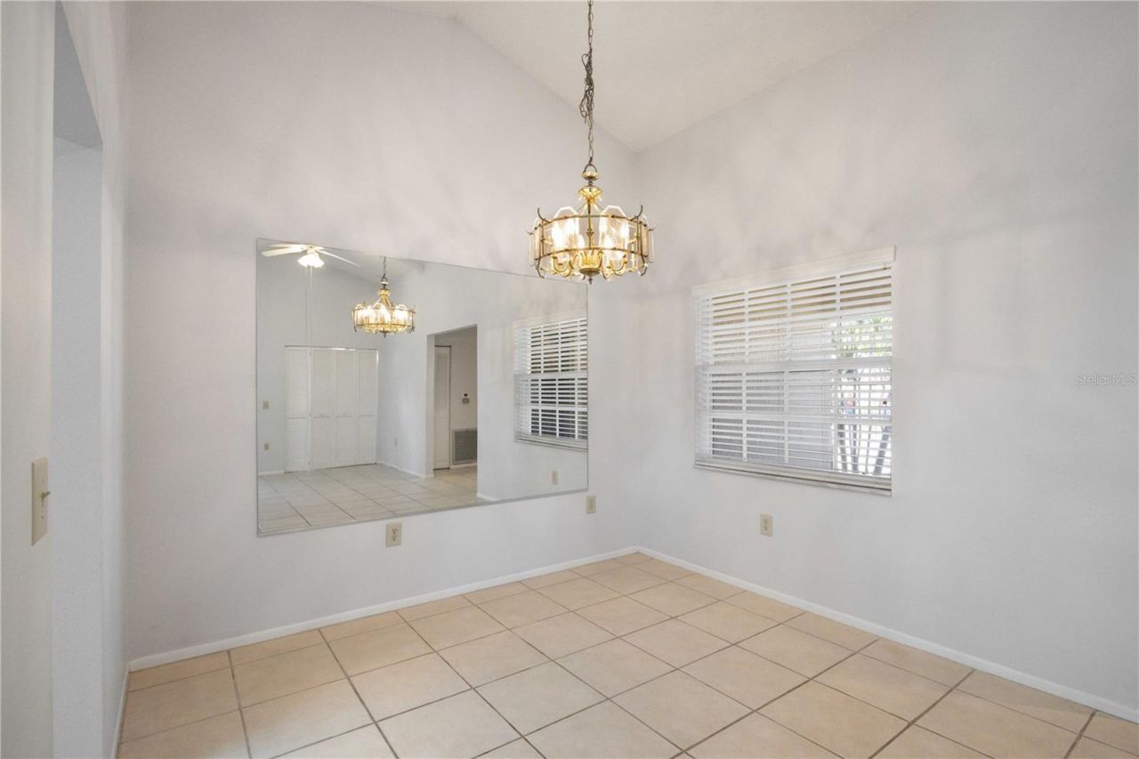 3411 57th Avenue Drive W, Unit 6, Bradenton, FL 34210 Photo