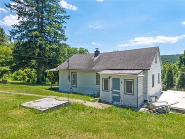 114 Homer Zeh Lane, Schoharie, NY 12157