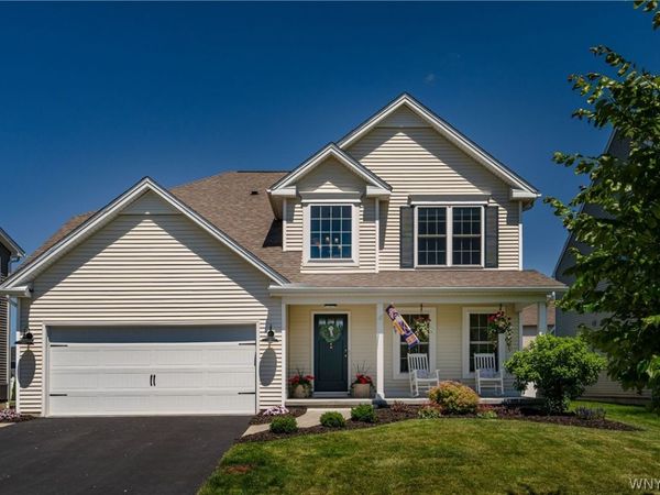 99 Cherry Laurel Lane, Buffalo, NY 14228