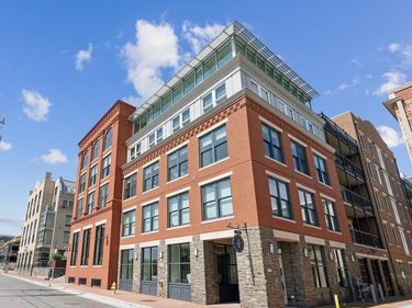 225 STRAND STREET, Unit 202, ALEXANDRIA, VA 22314