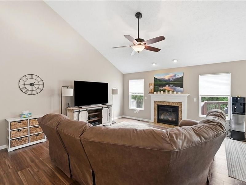 6914 Buell Lane, Huber Heights, OH 45424 Photo 4