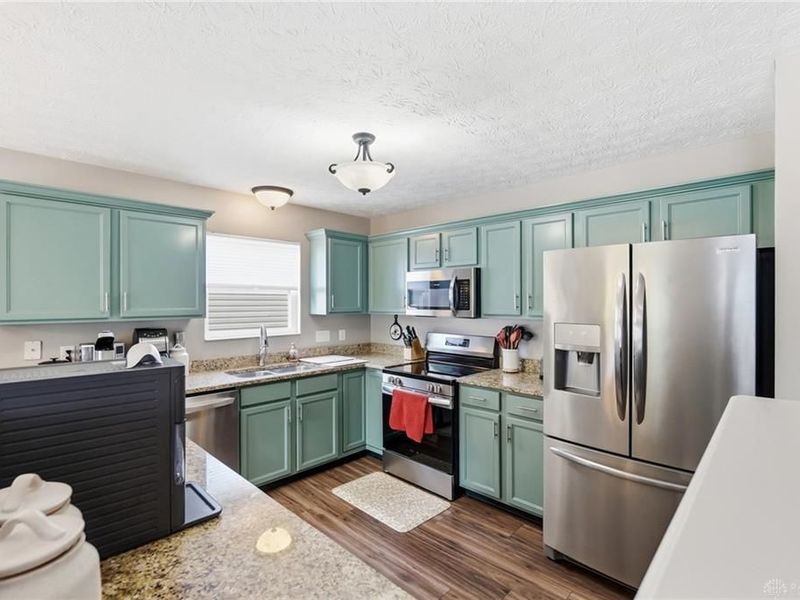 6914 Buell Lane, Huber Heights, OH 45424 Photo 7